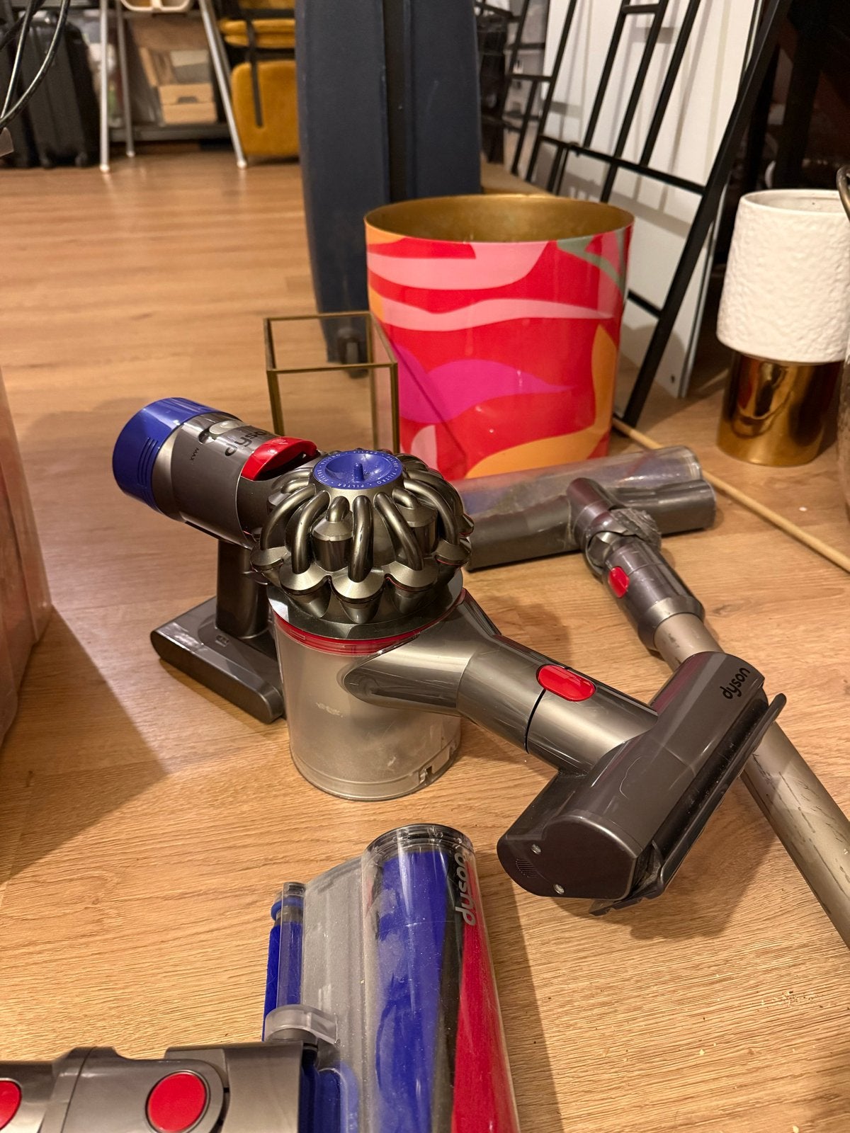 Dyson V8 Animal met accesoires, Ophalen, Gebruikt, Draadloos, Dyson