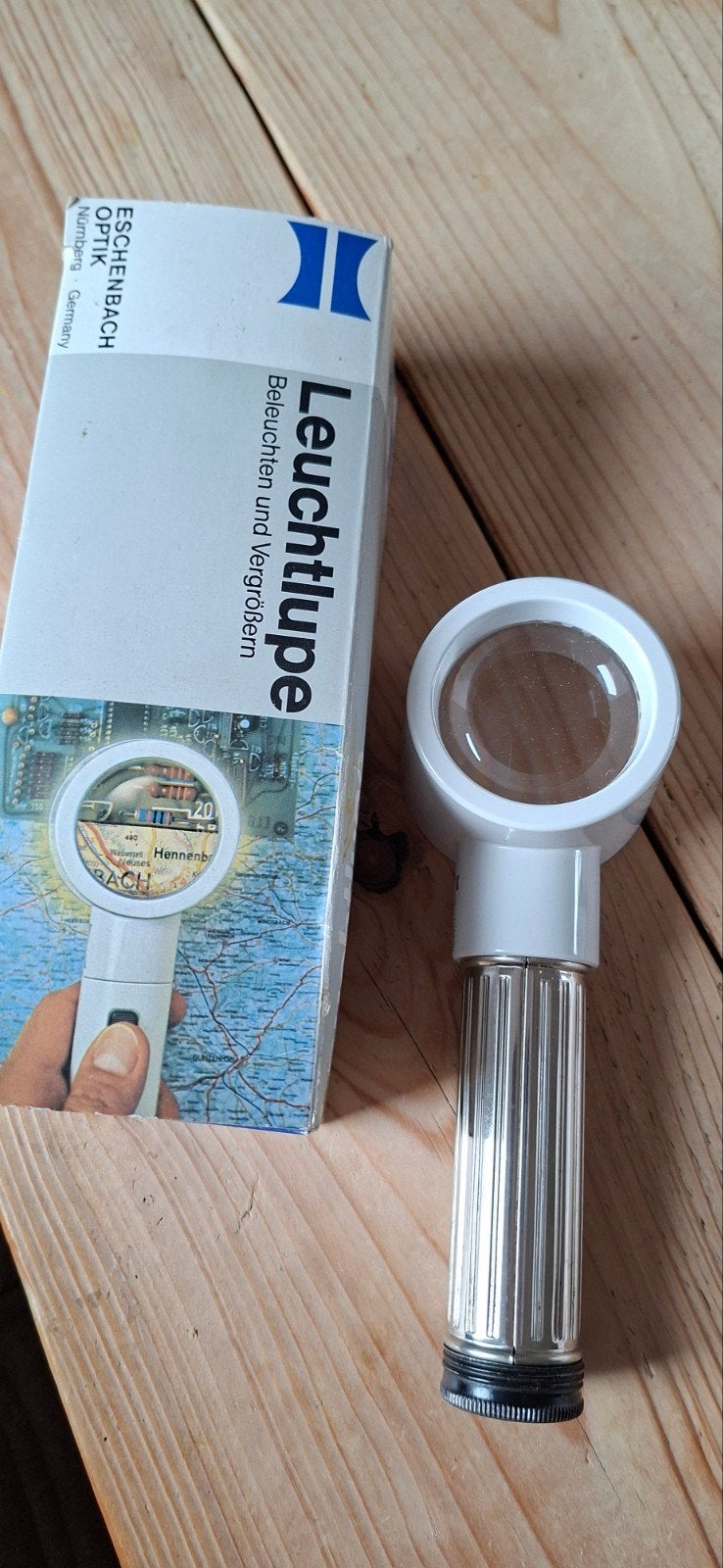 Eschenbach Optik Leuchtlupe - Vergrootglas met verlichting, Ophalen of Verzenden, Zo goed als nieuw, Vergrootglas of Loep