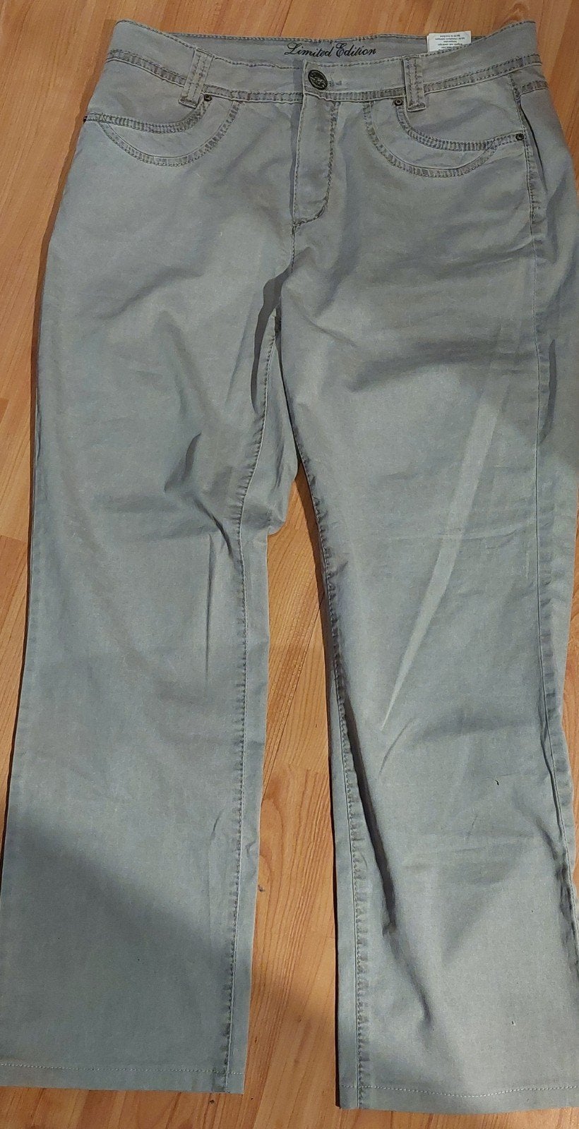 Nieuwe luchtige zomerbroek - Limited Edition, Ophalen of Verzenden, Nieuw, Maat 42/44 (L), Beige