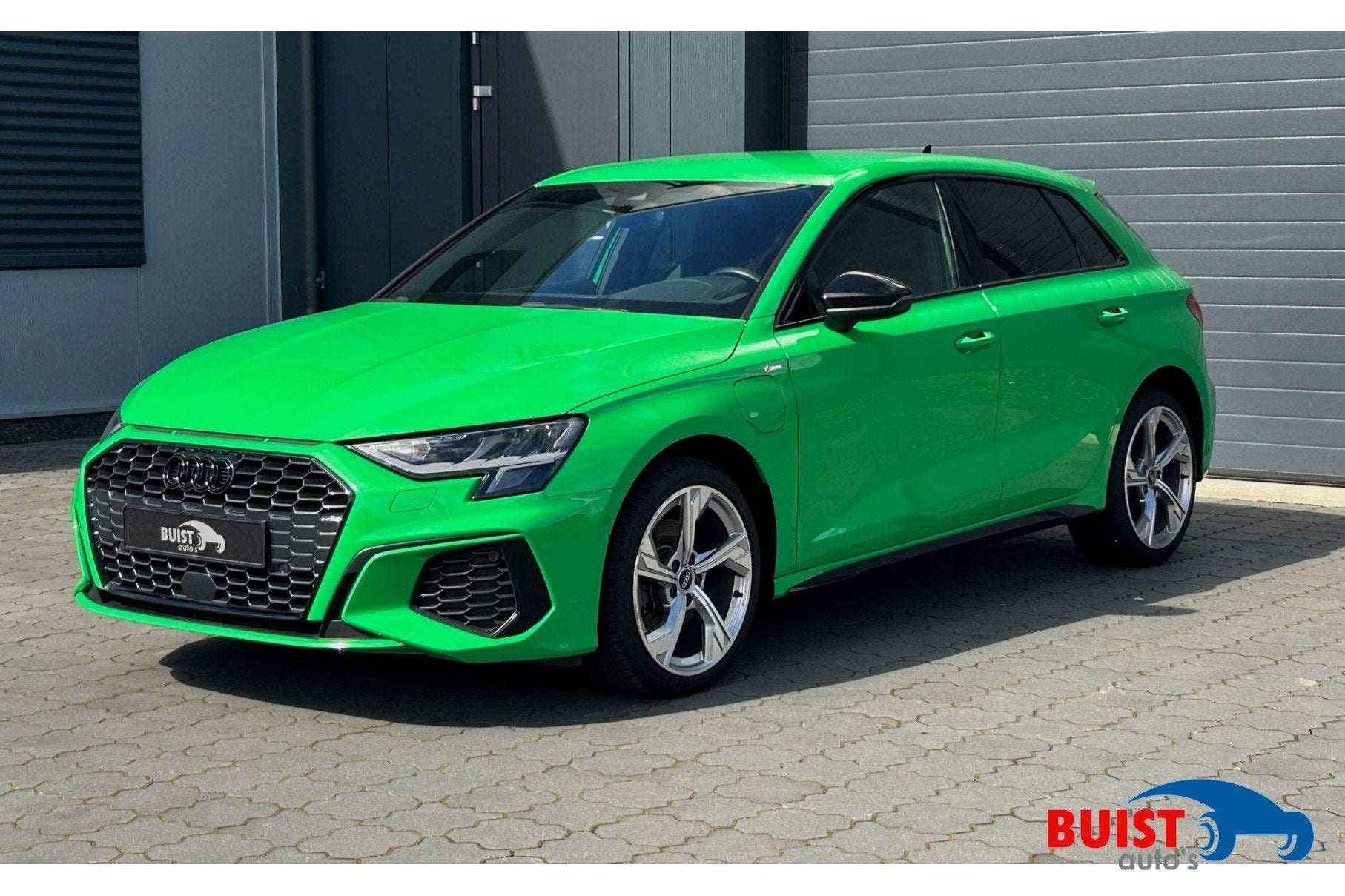 Audi A3 Sportback 40 TFSIe 204pk S-Line Competition 18" KEYL, Gebruikt, Zwart, 4 cilinders, Leder en Stof