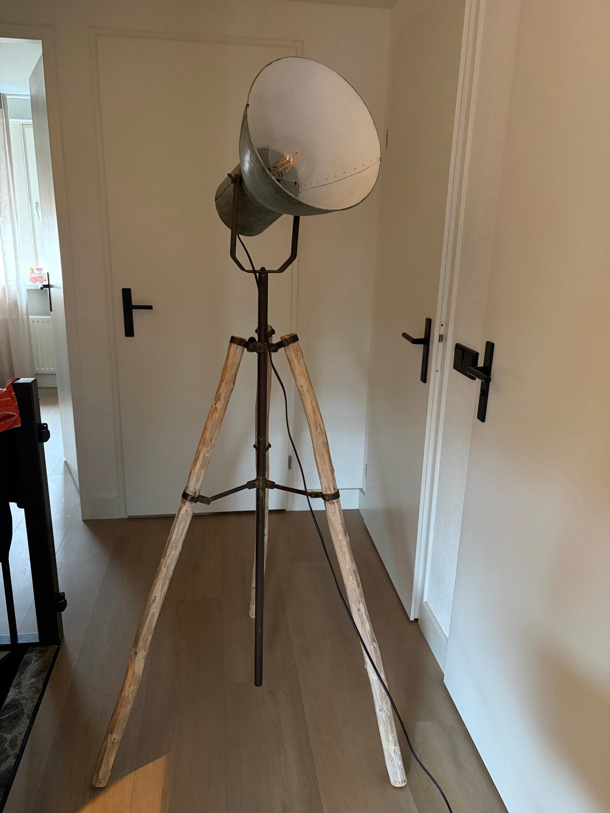 Industriële Vloerlamp met Houten Statief, Ophalen, Gebruikt, E27 (groot), 150 tot 200 cm