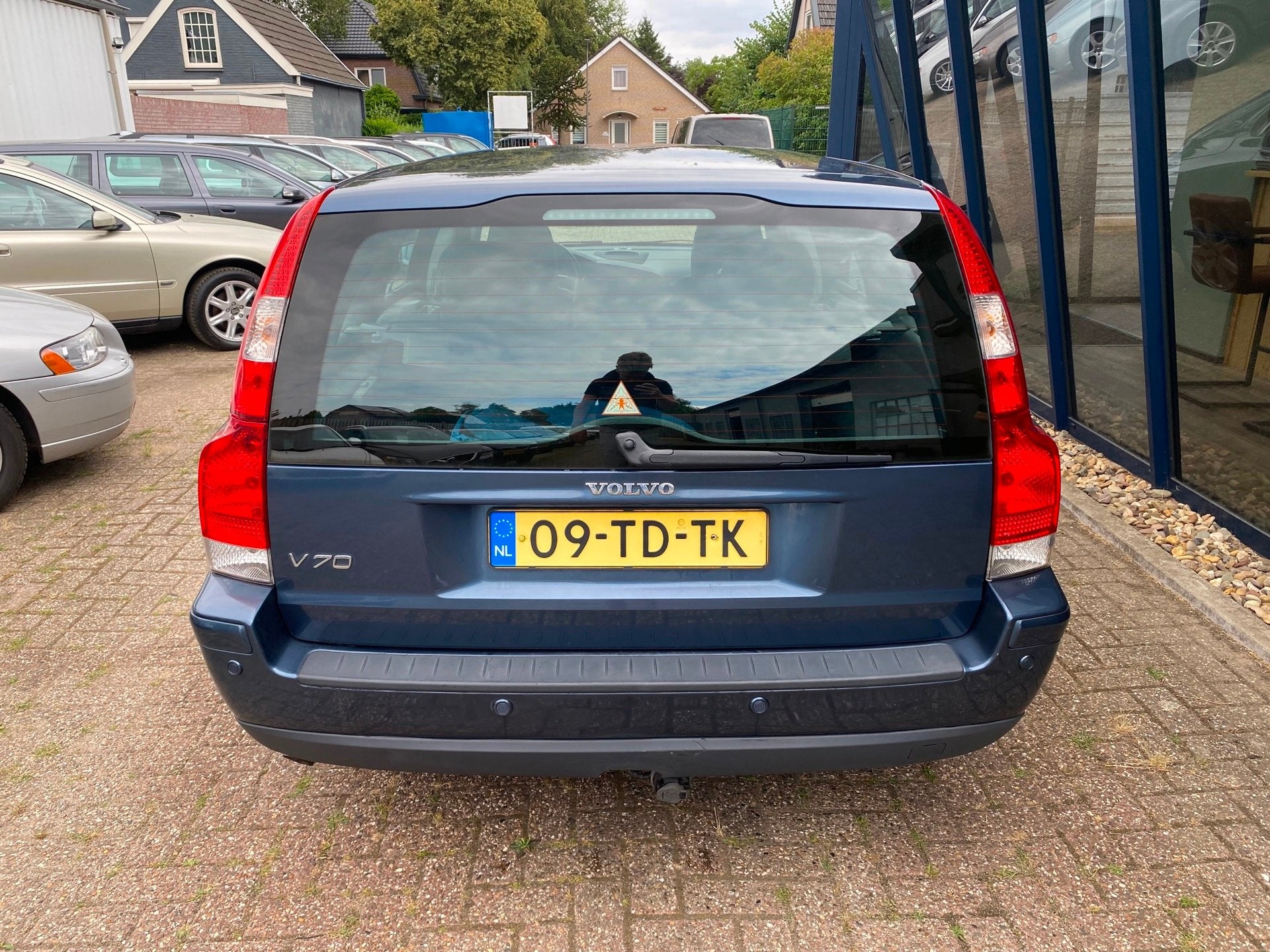 Volvo V70 2.4 Edition II LPG G3 APK 05-2027, Auto's, Volvo, Voorwielaandrijving, Zwart, Blauw, Automatische klimaatregeling