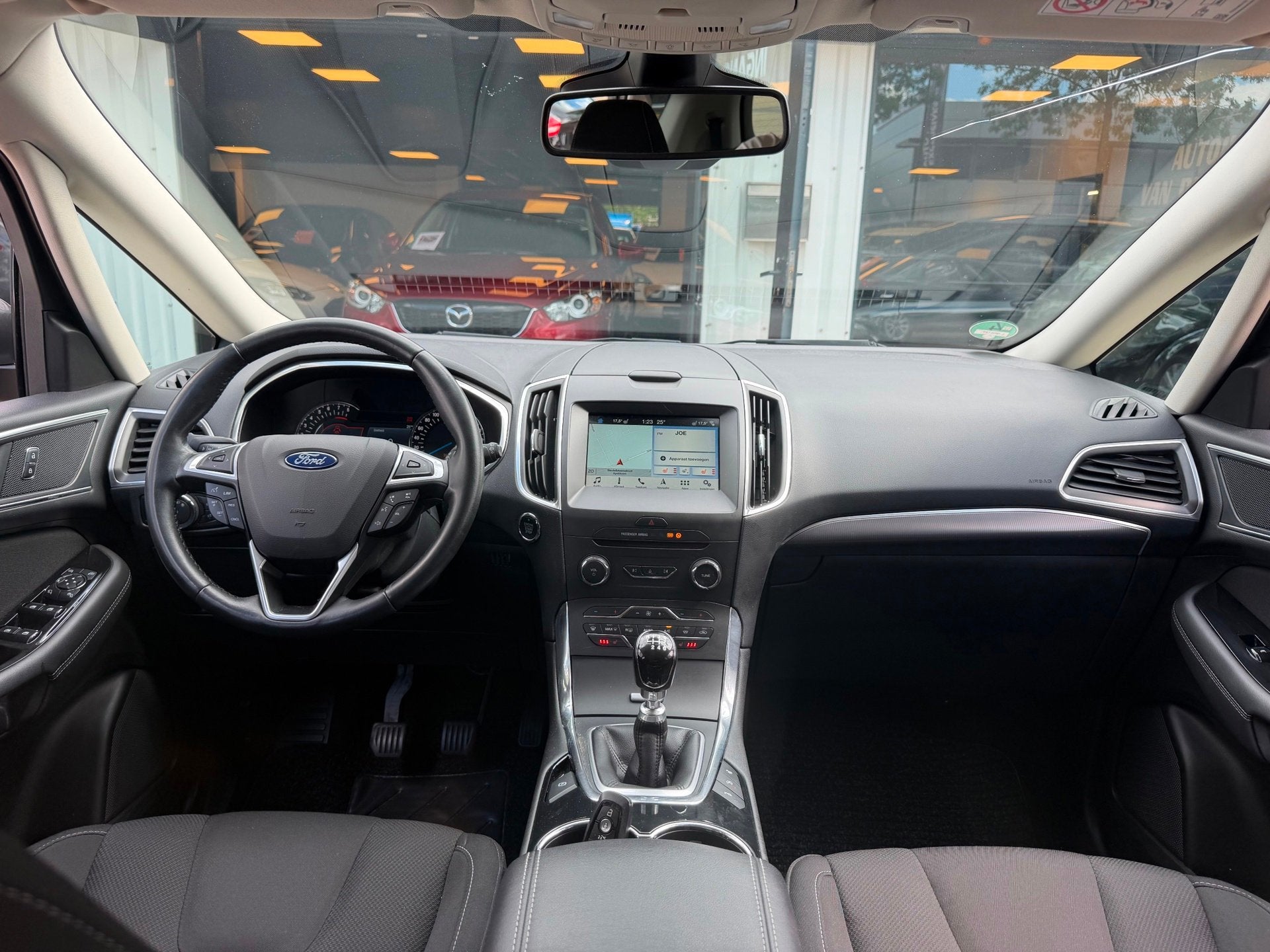 Ford S-Max 1.5 Titanium 7Pers|Xenon|Navi|Cruise|Camera|Carpl, Auto's, Ford, Voorwielaandrijving, 4 cilinders, 7 stoelen, Origineel Nederlands