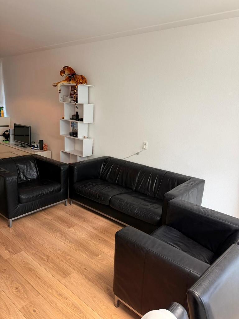 Zwarte sofa met fauteuils – goede staat!, Ophalen, Gebruikt, 150 tot 200 cm, Driepersoons