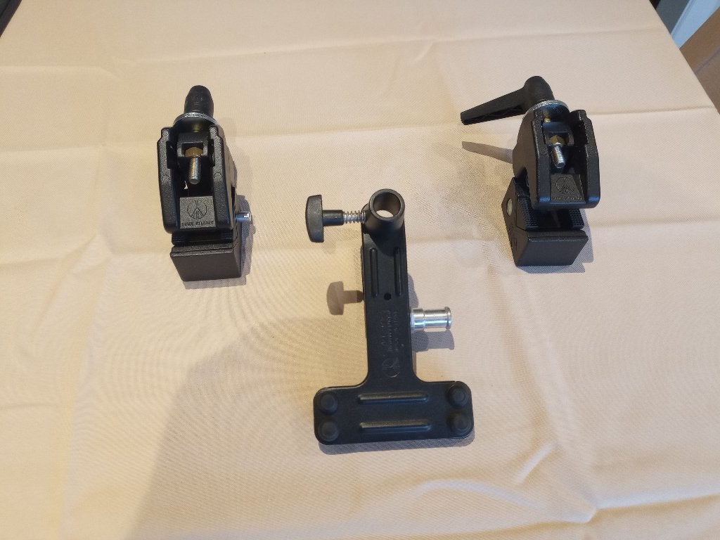 Manfrotto 2 super clamp en 1 spring clamp, Ophalen of Verzenden, Zo goed als nieuw, Flitsbevestiging, Overige merken