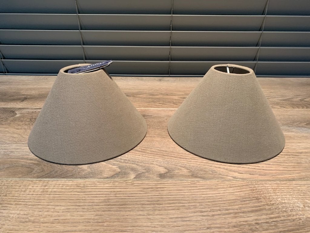 2 nieuwe lampenkappen van Stout verlichting twv € 69,00 st, Ophalen of Verzenden, Nieuw