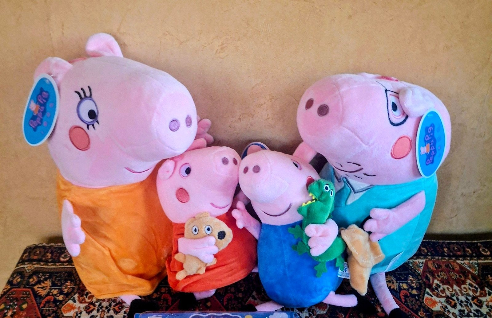 Peppa Pig nieuwe Knuffels 4x, Ophalen of Verzenden, Nieuw, Overige typen