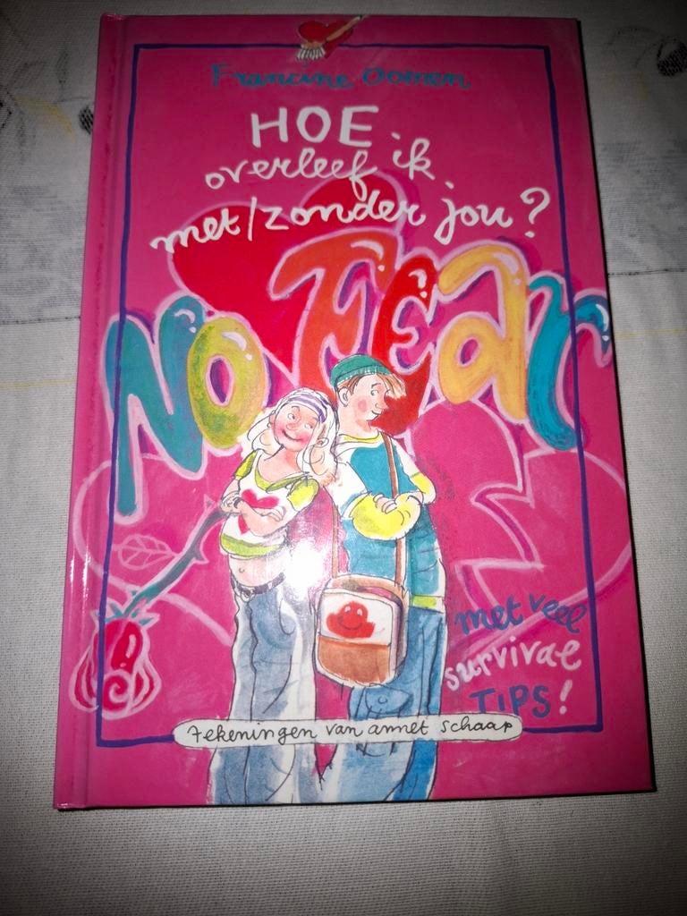 Francine Oomen - Hoe overleef ik met/zonder jou?, Boeken, Ophalen of Verzenden, Zo goed als nieuw, Francine Oomen
