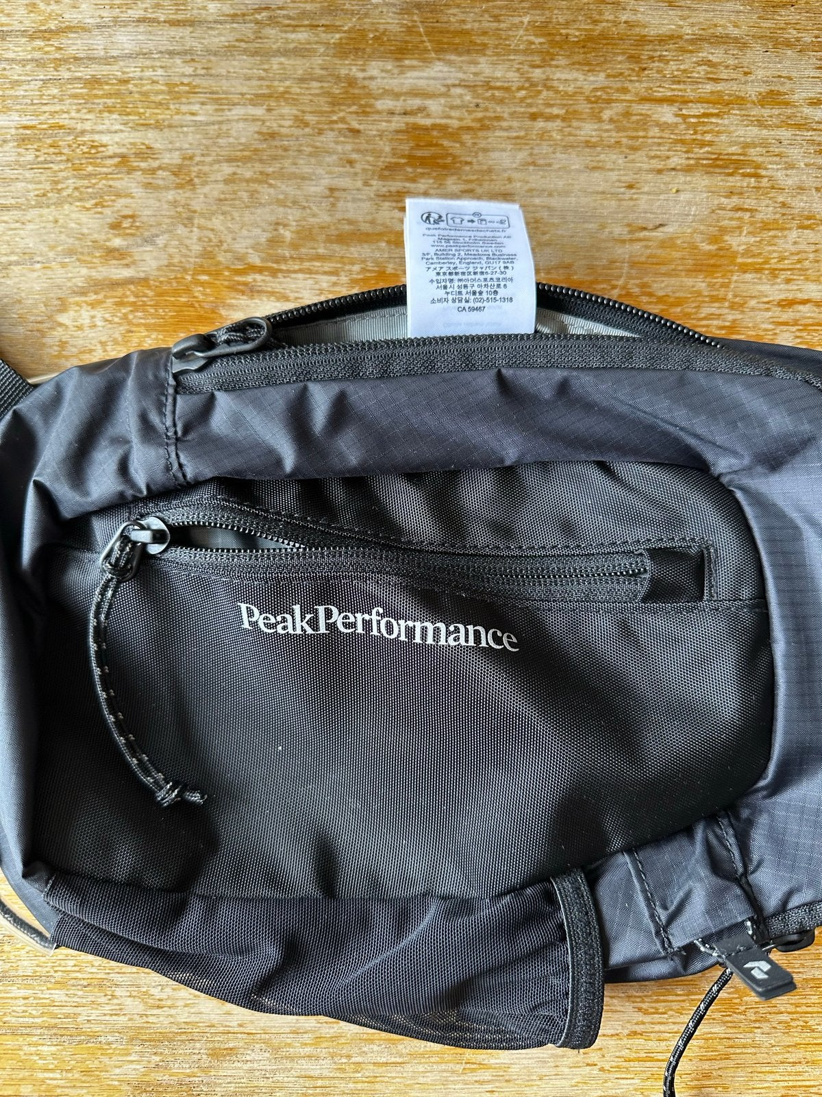 Peak Performance Outdoor Slingbag - Zwart, Overige merken, Ophalen of Verzenden, 30 tot 45 cm, Minder dan 25 cm