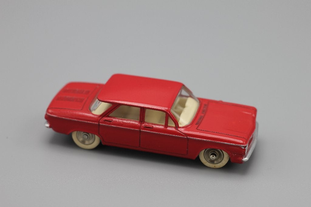 Dinky Toys Chevrolet Corvair  #552   , Ophalen of Verzenden, Zo goed als nieuw, Auto, Dinky Toys