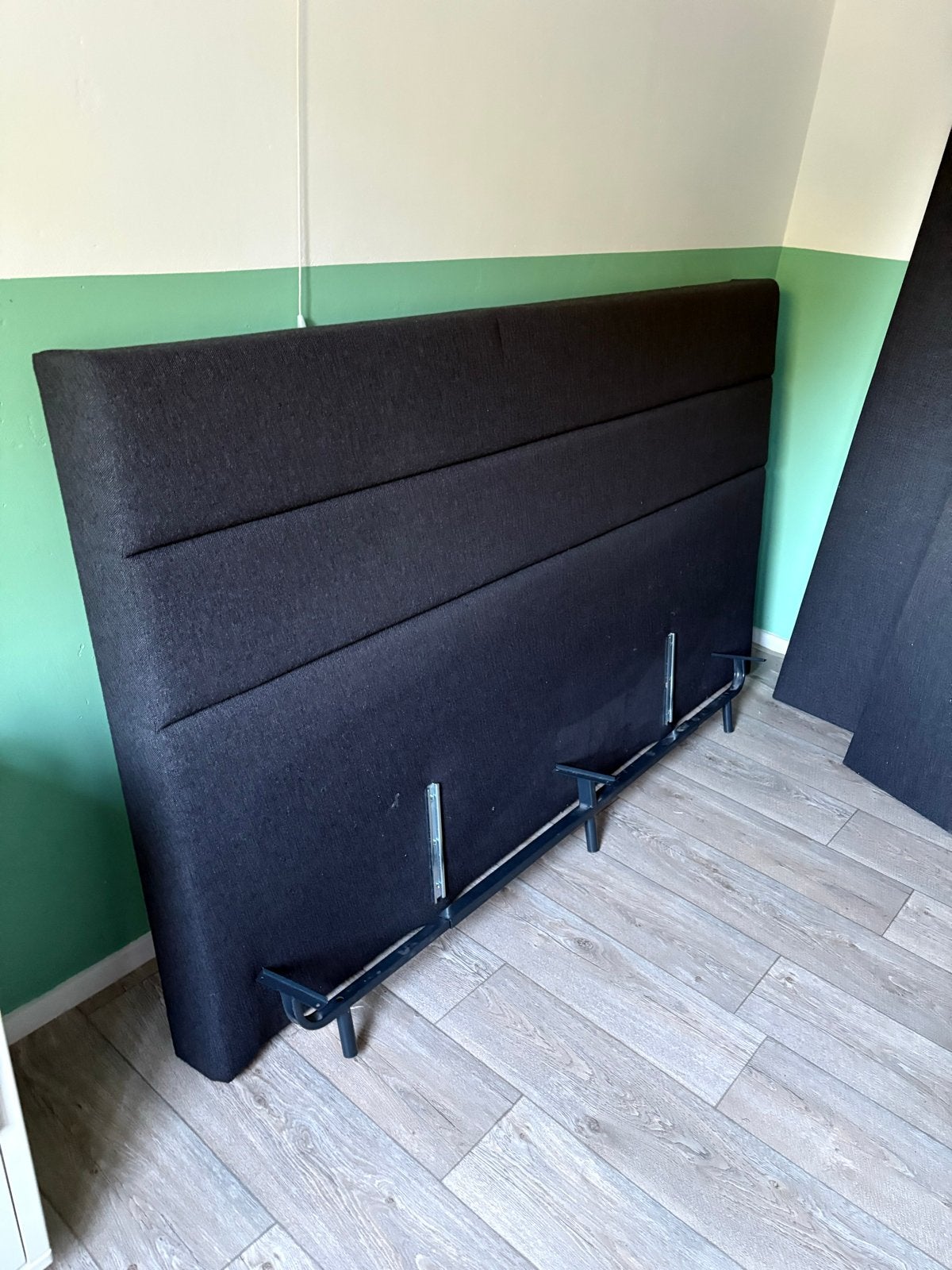 2 persoons bed Comfort Sleep Silver Lattenbodem 90x200 cm, Huis en Inrichting, Slaapkamer | Bedden, Ophalen, 90 cm, Zwart, Tweepersoons