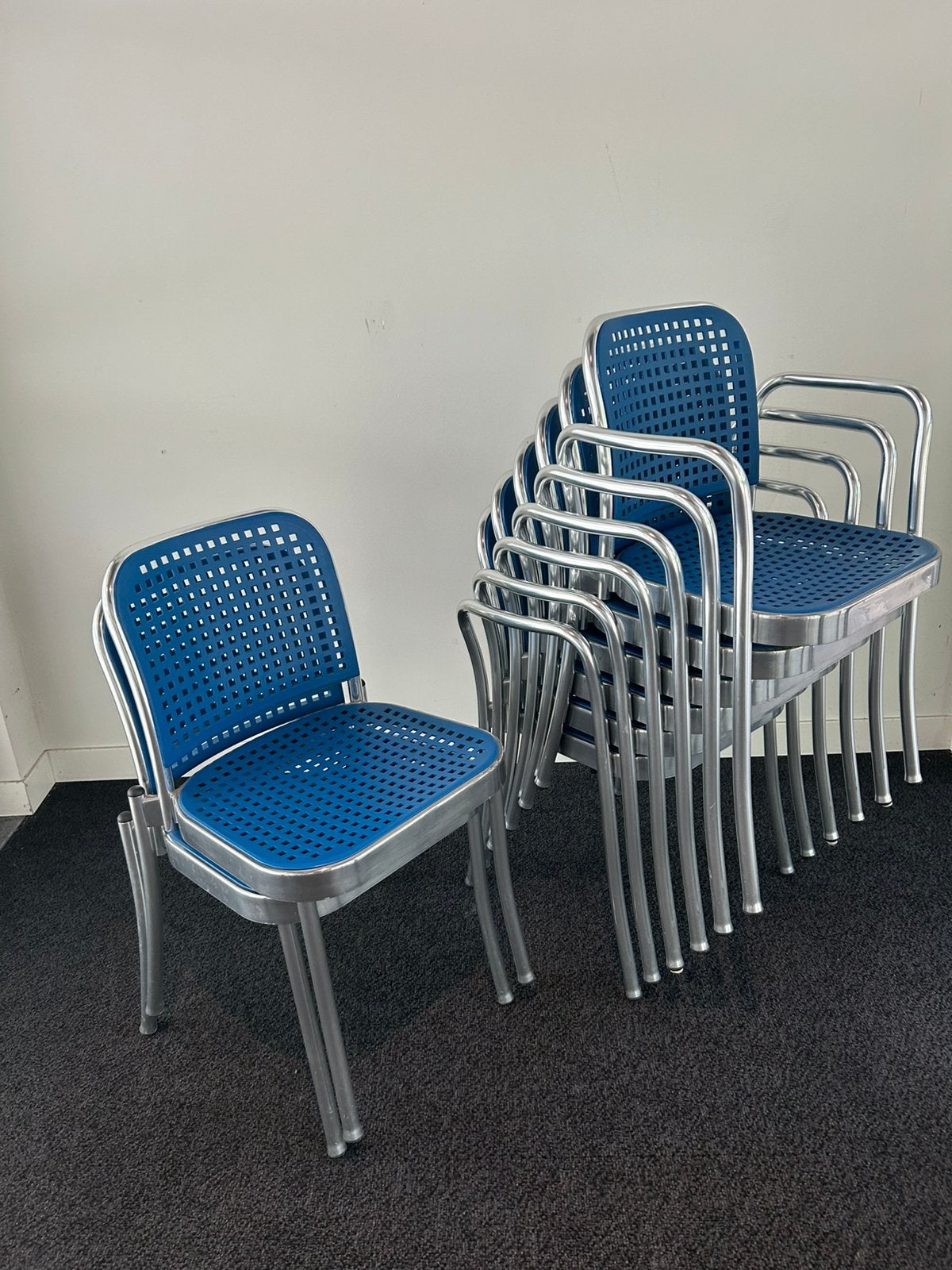 18 Depadova De Padova Silver chair stoel blauw design modern, Blauw, Ophalen of Verzenden, Zo goed als nieuw, Nvt