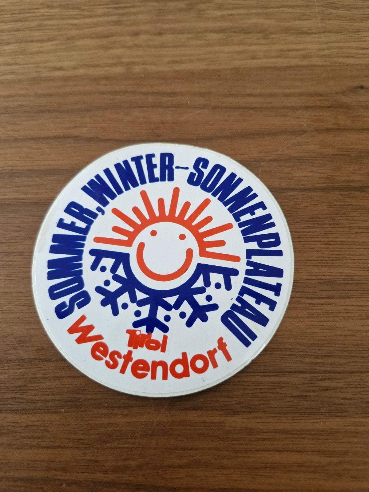 11197 Vintage Westendorf Winter-Zomer Zonneplek Sticker, Ophalen of Verzenden, Gebruikt, Overige typen