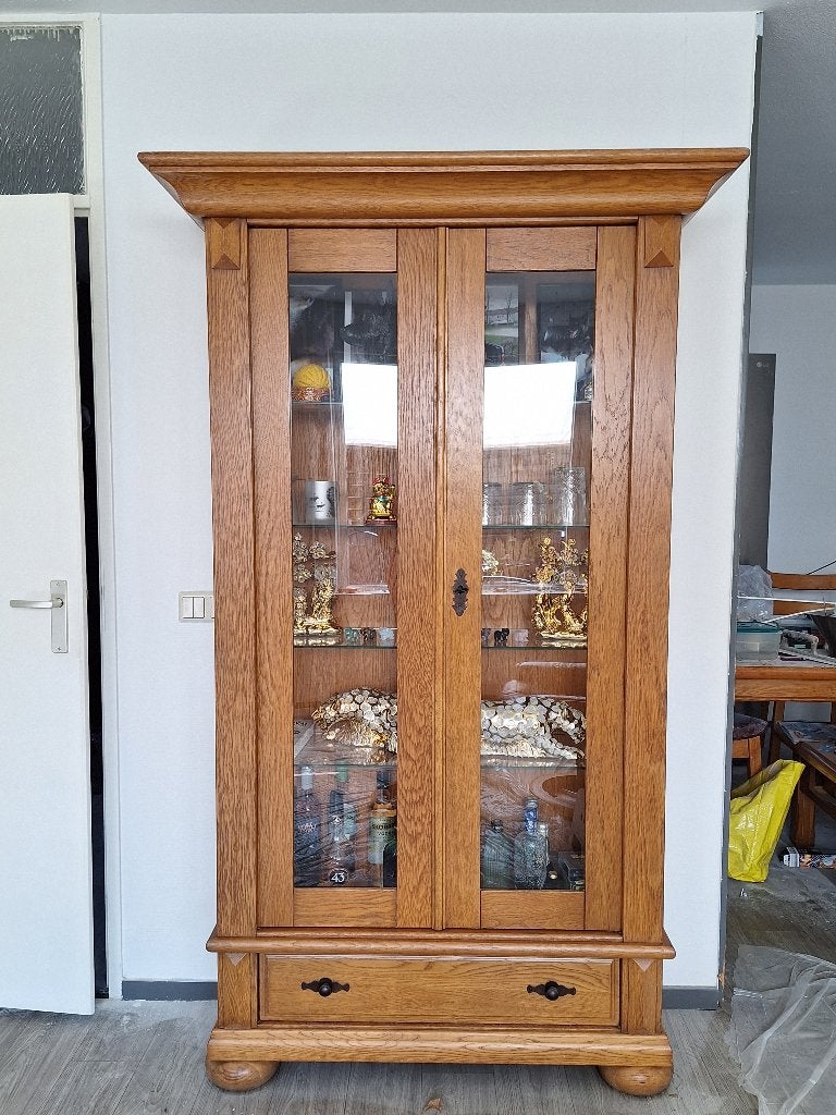 massief licht eiken vitrinekast, Ophalen, Glas, Gebruikt, 100 tot 150 cm