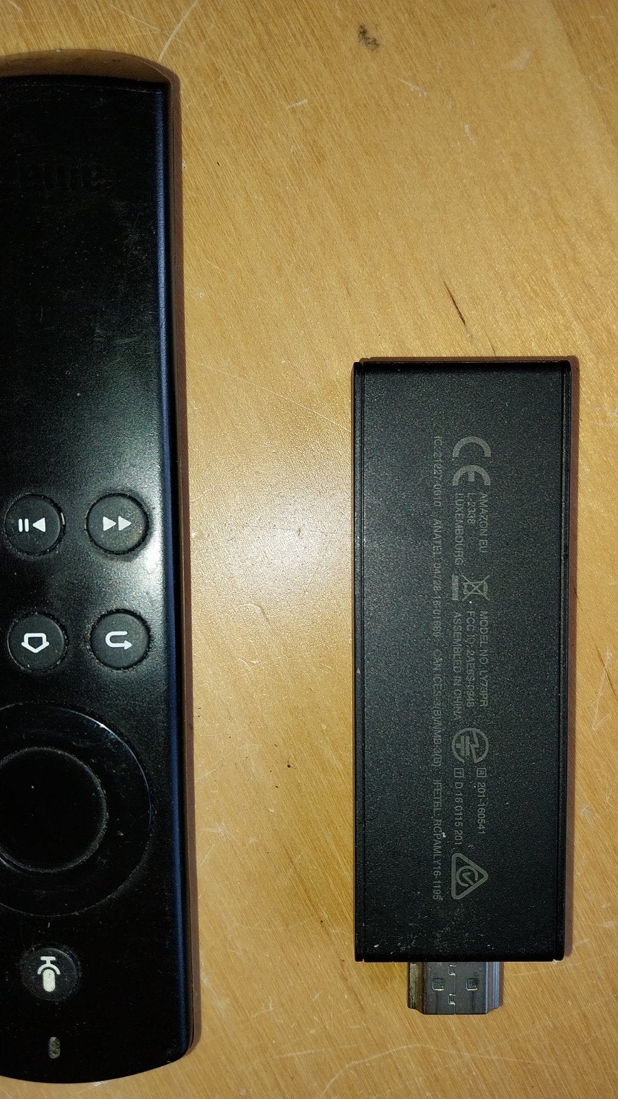 Amazon Fire TV Stick met afstandsbediening, Ophalen of Verzenden, Gebruikt, HDMI, Zonder harde schijf