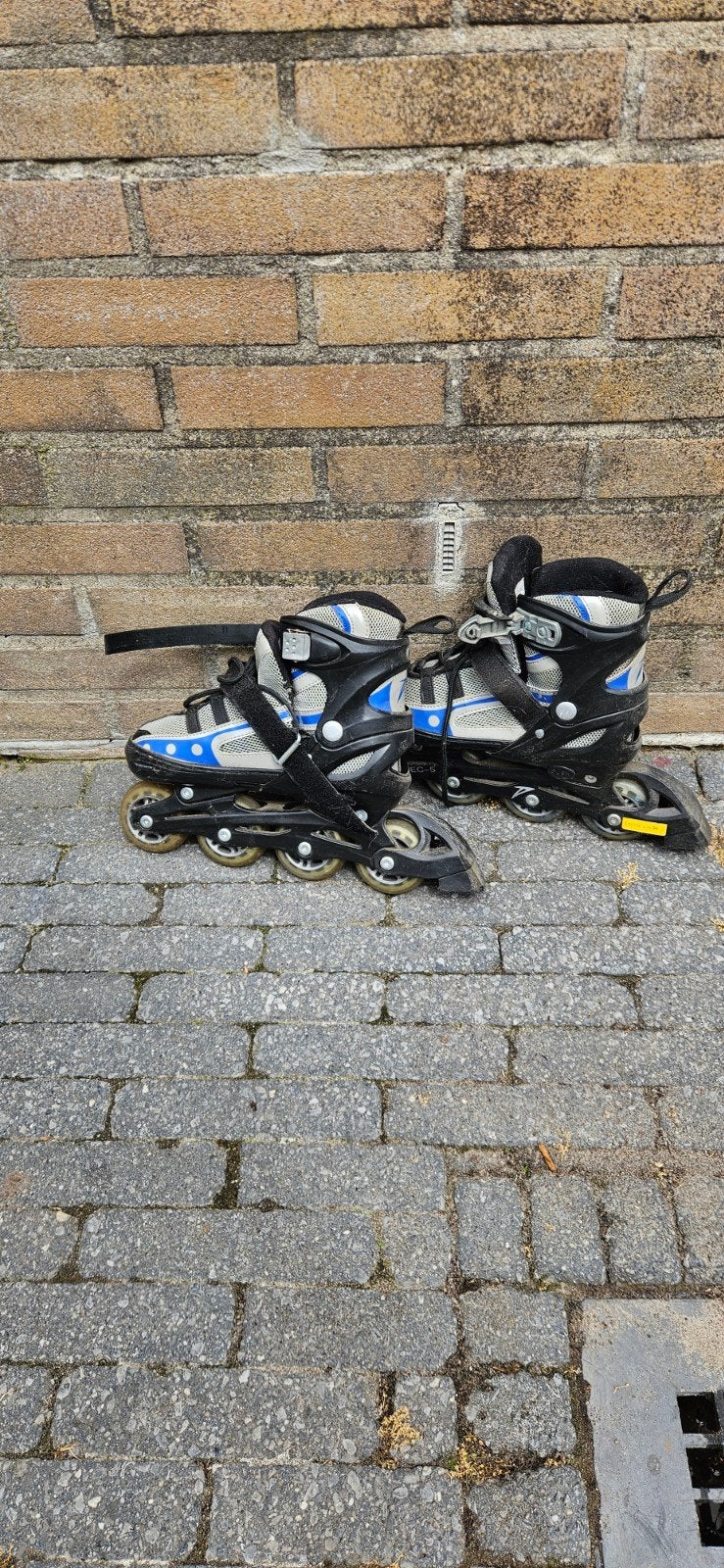 Skeelers maat 34 t/m 37, Sport en Fitness, Skeelers, Ophalen, Verstelbaar, Gebruikt, Inline skates 4 wielen