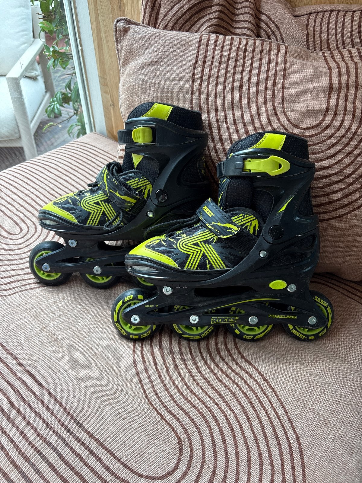 Verstelbare Roces inline skates - Zwart/Neon Geel, Kinderen en Baby's, Speelgoed | Buiten | Rolschaatsen, Ophalen, Verstelbaar