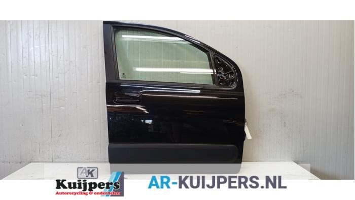 Portier 4Deurs rechts-voor van een Fiat Panda (601), Gebruikt, -, Deur, -