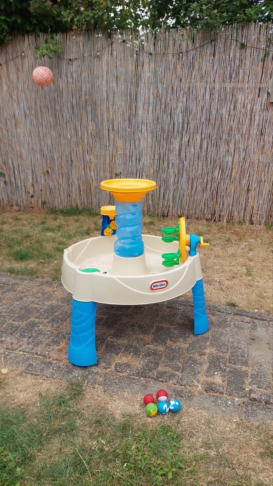 Little Tikes Waterplay Tafel - Zomerplezier voor Kinderen, Kinderen en Baby's, Speelgoed | Buiten | Los speelgoed, Ophalen, Zo goed als nieuw