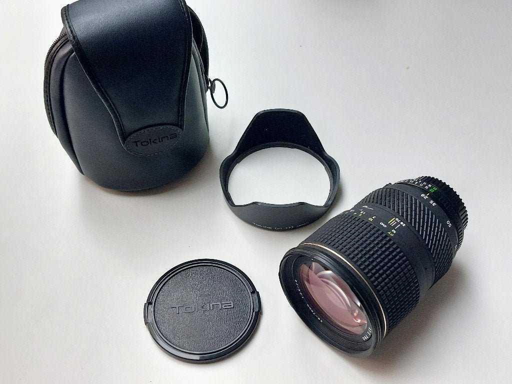 Tokina Angenieux AT-X PRO 28-70mm 1:2,6 Nikon F IZGST, Gebruikt, Tokina, Ophalen of Verzenden, Beschermhoes/tas
