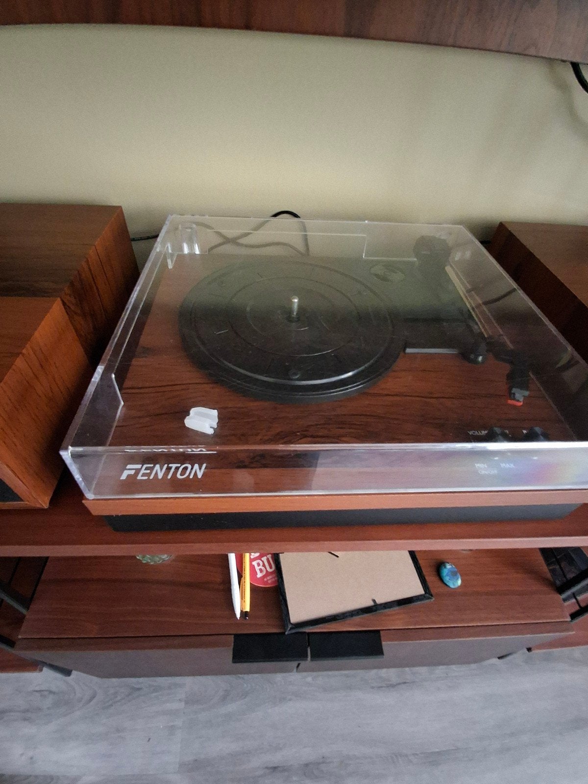 Foto 2 van Fenton Platenspeler met Bluetooth en Speakers - Z.g.a.n