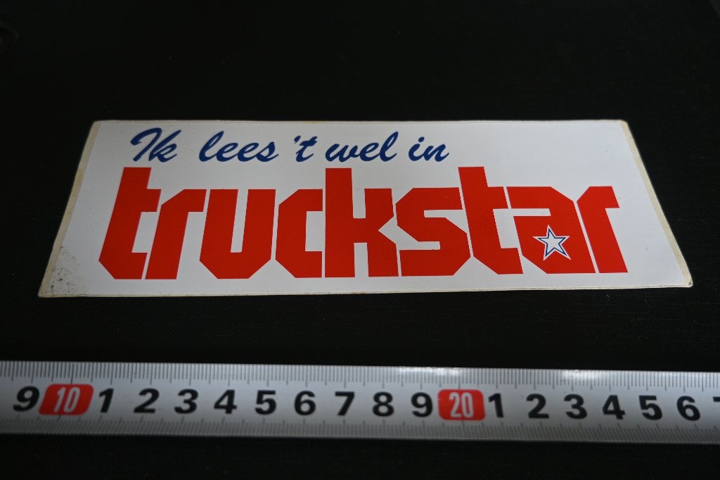 sticker Ik lees 't wel in TRUCKSTAR   XXF3162 *, Ophalen of Verzenden, Zo goed als nieuw