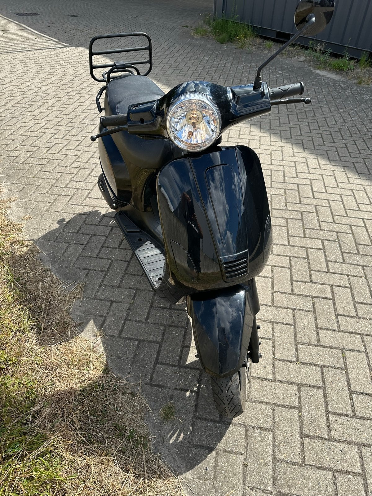 Glimmende Zwarte Snorscooter - Alles Werkt Perfect!, Gebruikt, Benzine, Ophalen, Overige merken