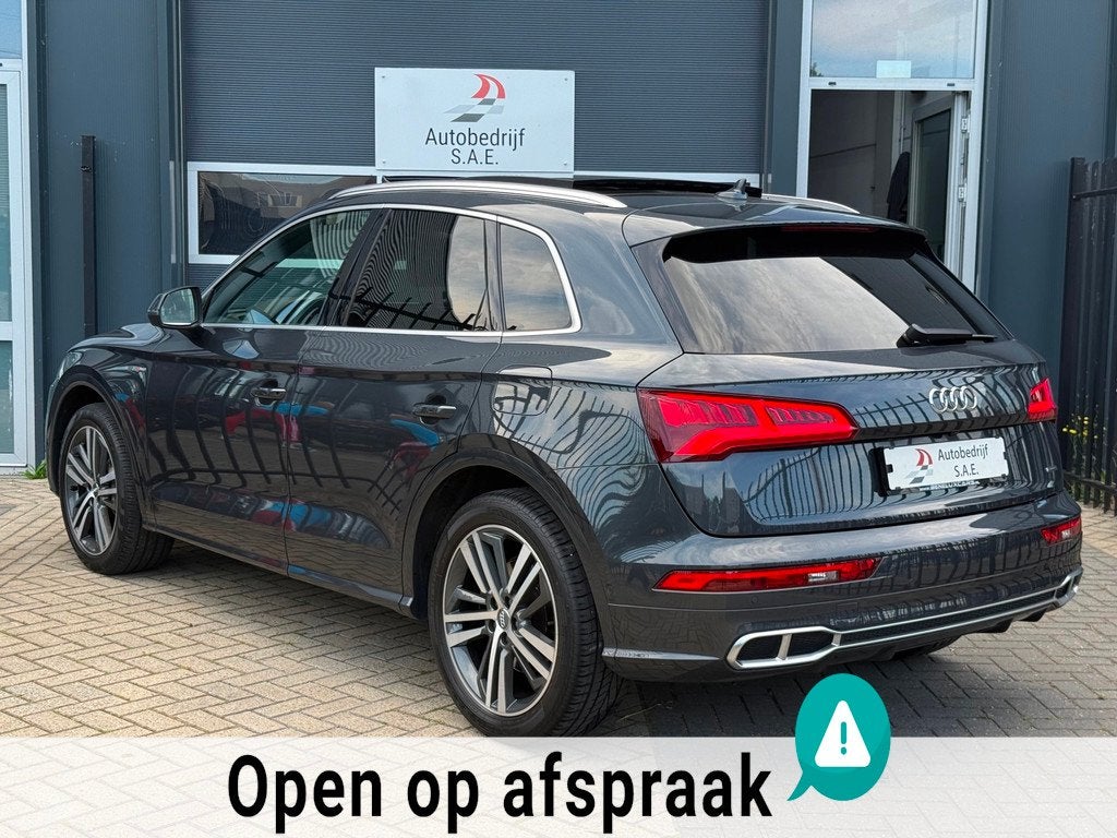 Audi Q5 55 TFSI e quattro Competition 360 B&O PANO CARPLAY, Auto's, Automaat, Euro 6, 4 cilinders, Bedrijf