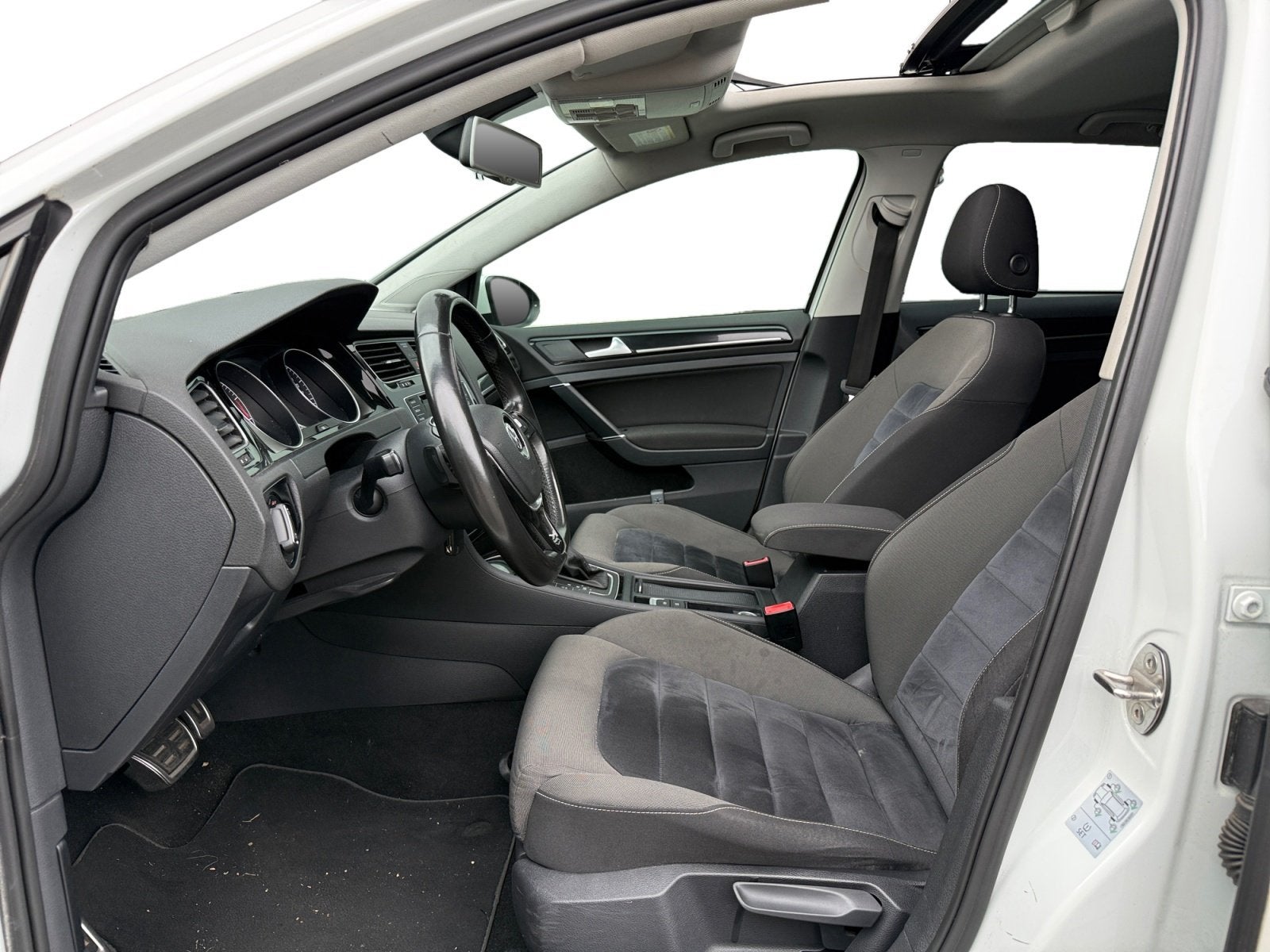 Volkswagen Golf 1.4 TSI Highline | PANO | PDC | Comfortstoel, Euro 5, Stof, Gebruikt, 4 cilinders
