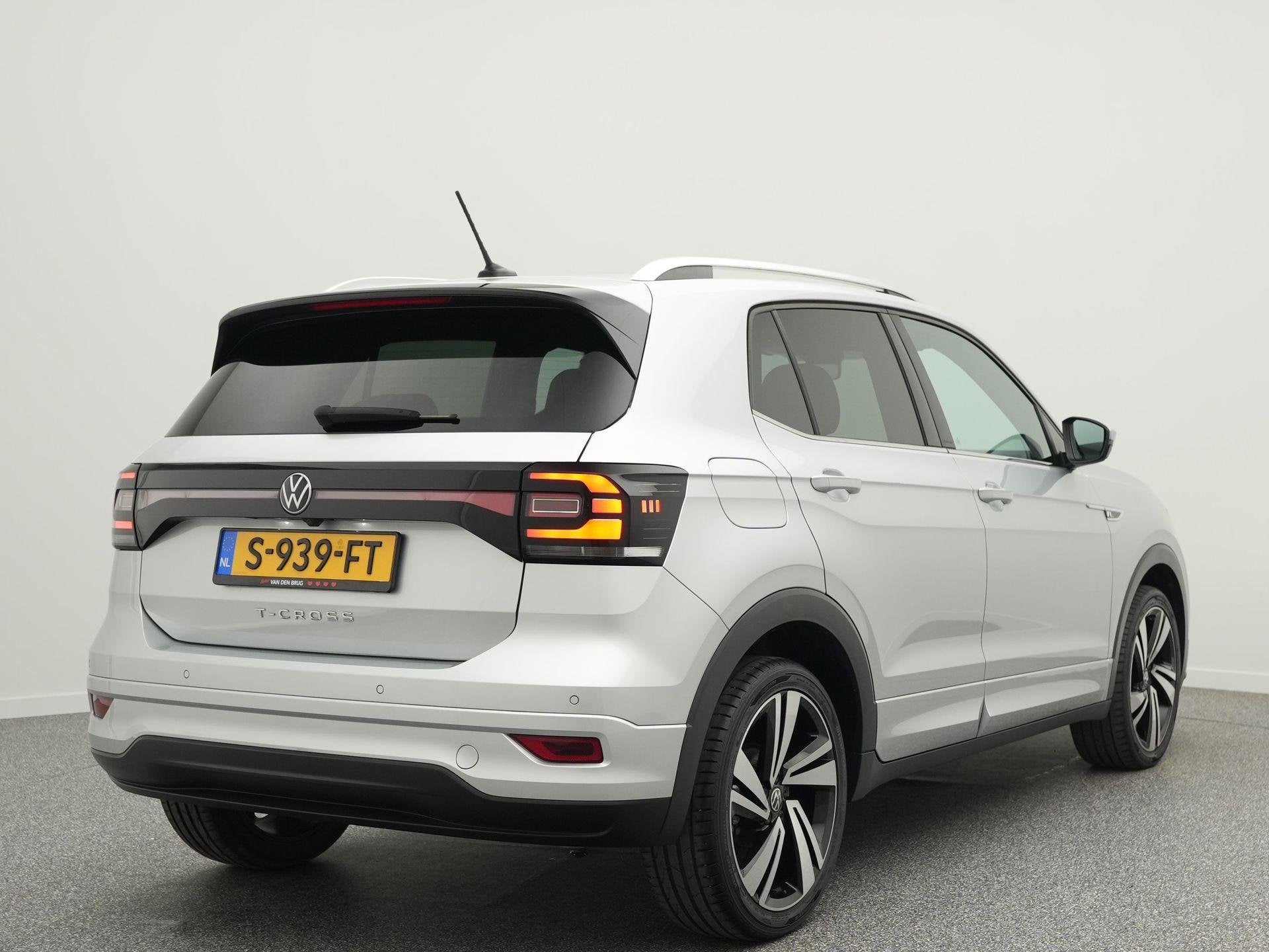 Volkswagen T-Cross R-Line 1.0 TSI 110 PK DSG Automaat | Acht, T-Cross, Gebruikt, Euro 6, Automatische klimaatregeling