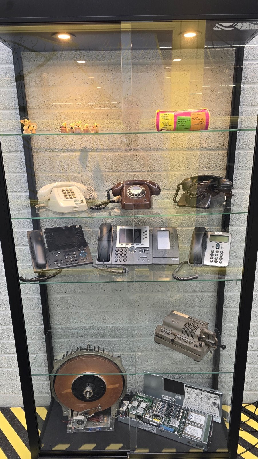 Gezocht: Oude computer hardware / retro IT voor edu museum, Computers en Software, Ophalen of Verzenden