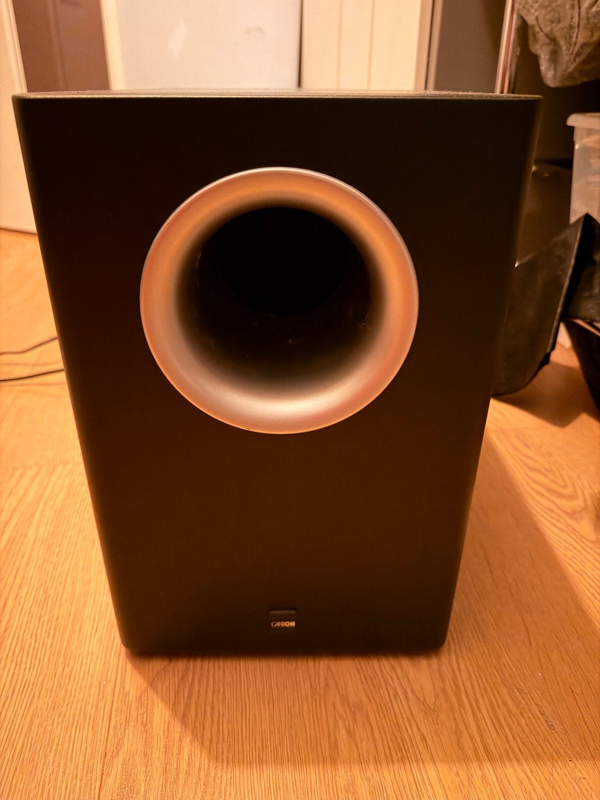 Canton AS 20 Powered Subwoofer - Krachtige Bas, Gebruikt, Subwoofer, 60 tot 120 watt, Geschikt voor surround/home cinema