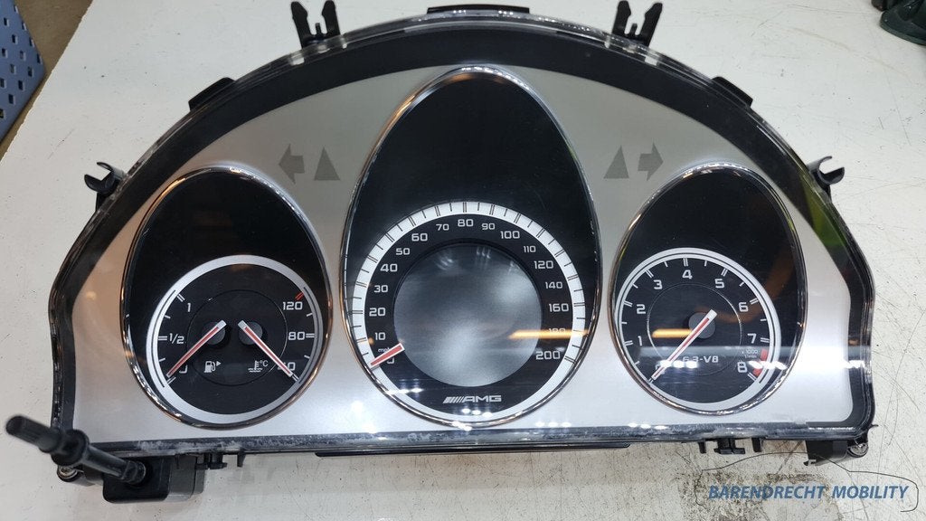 AMG KMteller Mercedes c klasse W204 tacho Mijlen KM teller20, Gebruikt, Mercedes-Benz AG, Mercedes-Benz, Ophalen of Verzenden