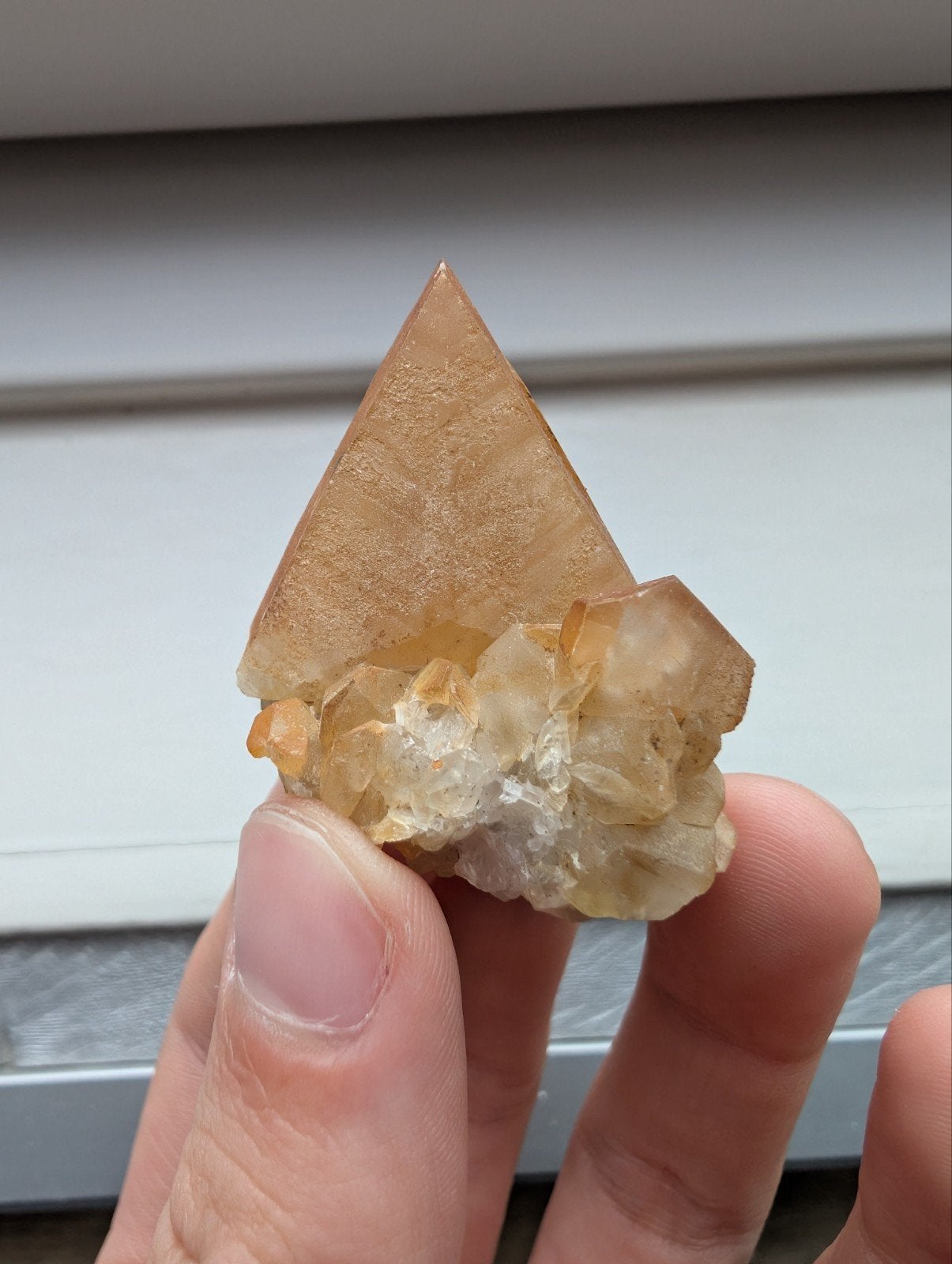 Calciet uit de la Sambre groeve in België, Ophalen of Verzenden, Mineraal