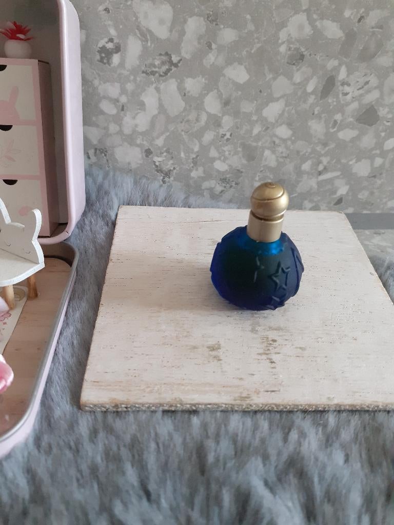 parfumminiatuur sun moon en stars karl lagerfeld, Ophalen, Zo goed als nieuw, Miniatuur, Gevuld