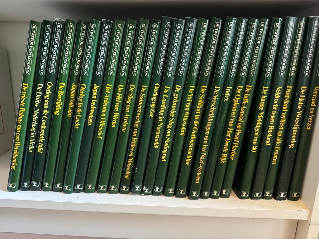 Lekturama De tweede wereld oorlog 25 delig, Boeken, Ophalen of Verzenden, Gelezen, Overige onderwerpen, Complete serie