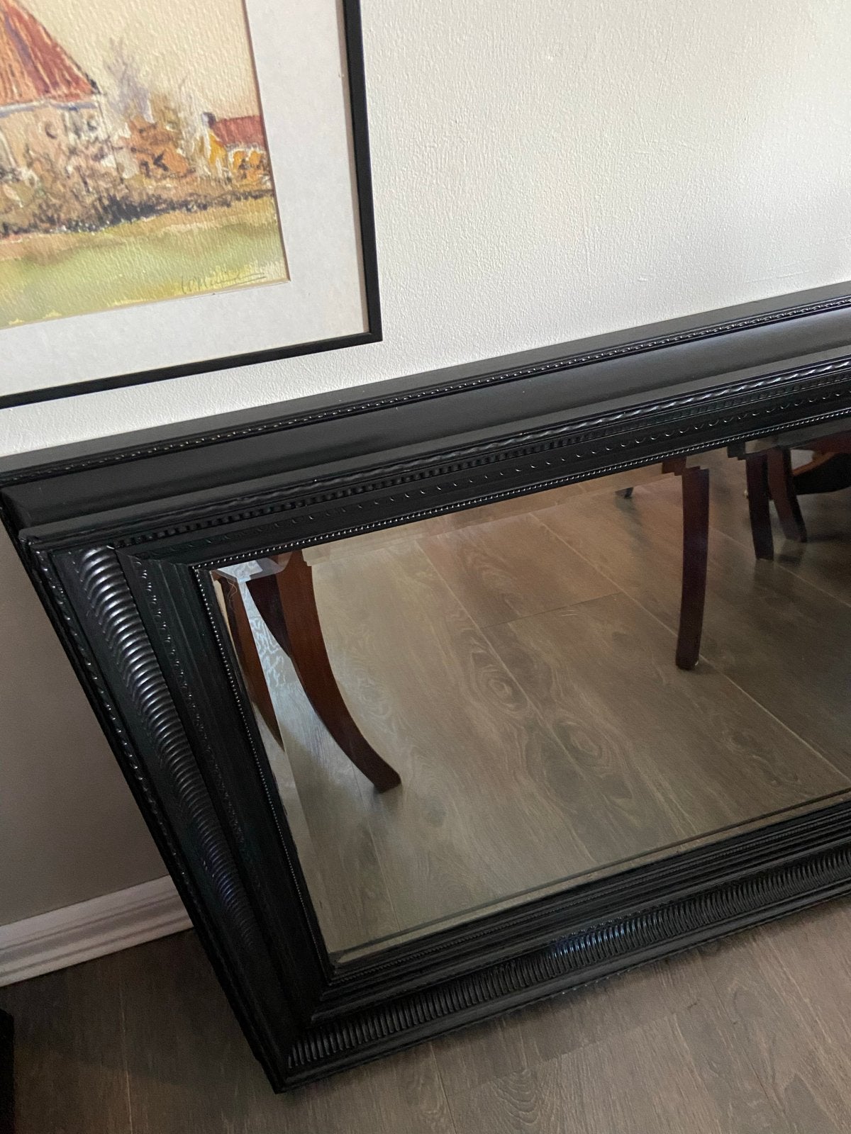 Grote zwarte spiegel met sierlijke lijst - 92x69 cm, Huis en Inrichting, Woonaccessoires | Spiegels, Ophalen, Gebruikt, 75 tot 100 cm