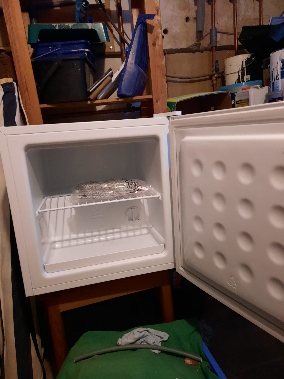 vrieskistje, Witgoed en Apparatuur, Vriezers en Diepvrieskisten, Minder dan 85 cm, Minder dan 60 cm, Zo goed als nieuw, Ophalen
