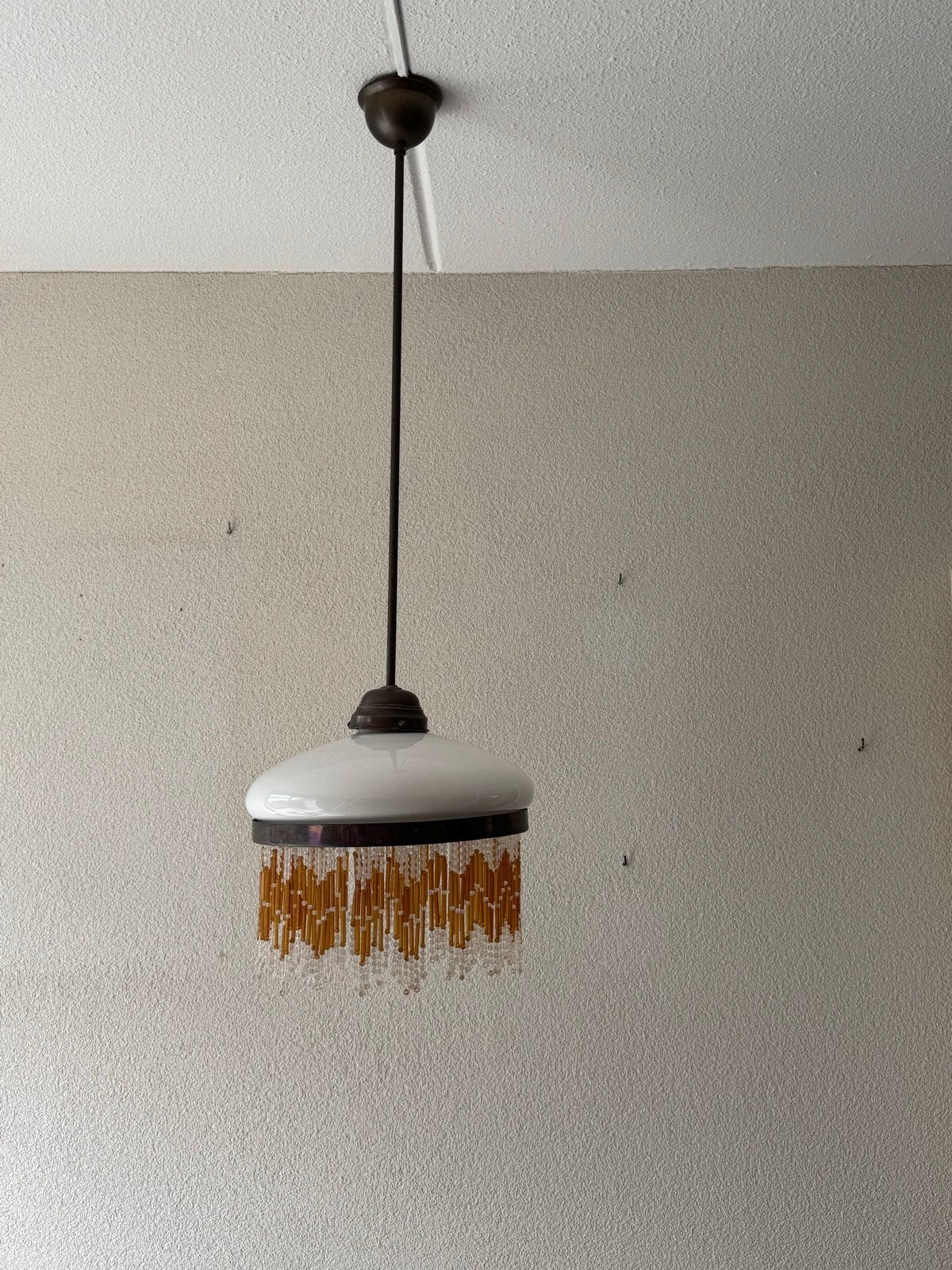 Vintage hanglamp met glazen kralen - Art Deco stijl, Huis en Inrichting, Lampen | Hanglampen, Ophalen, Gebruikt, Glas, E27 (groot)
