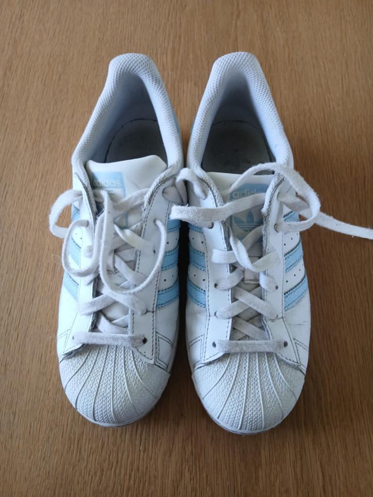 Adias superstar gympen, Ophalen of Verzenden, Zo goed als nieuw, Overige typen, Overige merken