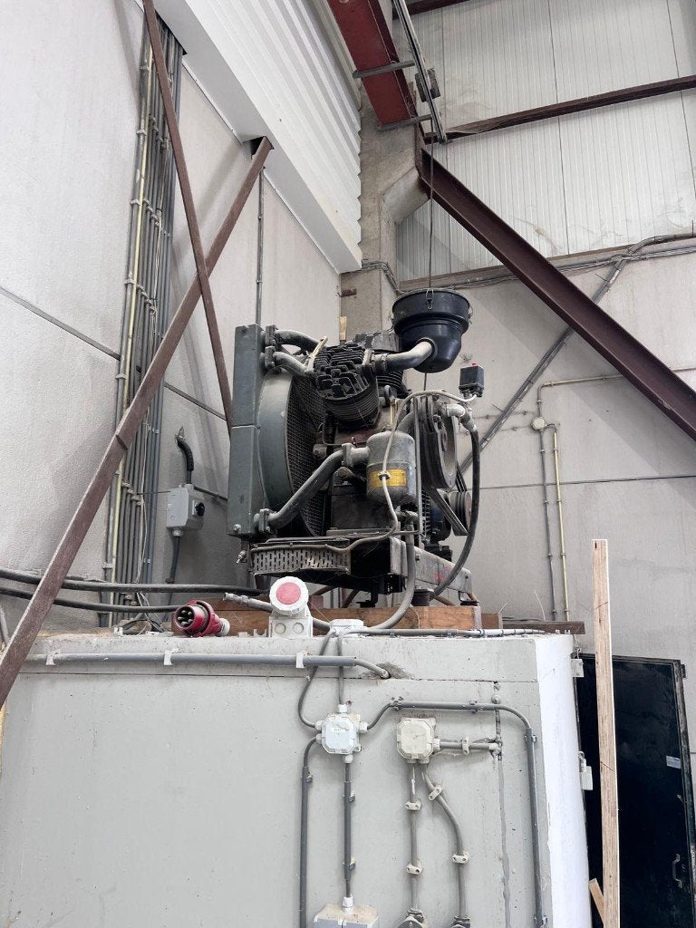 Boge Compressor, Doe-het-zelf en Verbouw, 100 liter of meer, Ophalen, Gebruikt, Minder dan 200 liter/min