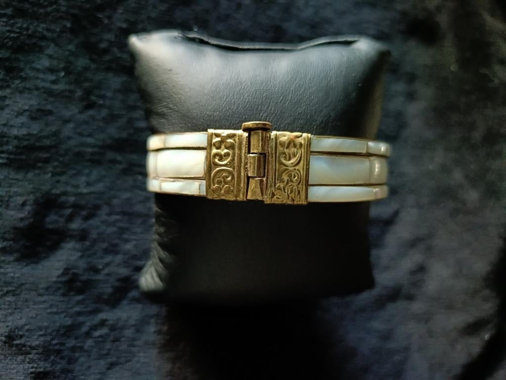Vintage Armband met Penslot en Schelp Inleg, Ophalen of Verzenden, Gebruikt, Wit, Overige materialen