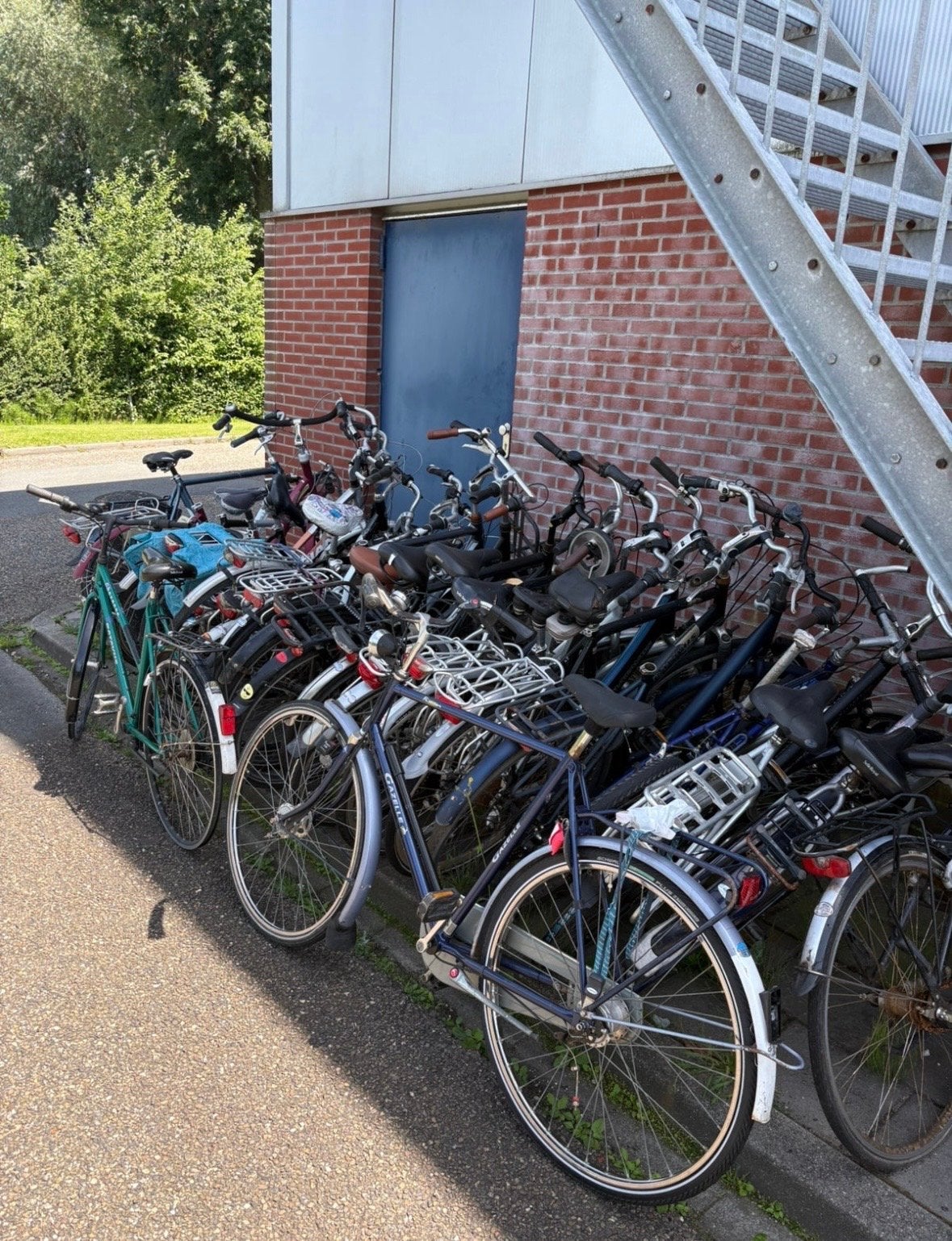 Oud ijzer/aluminium teab, Ophalen, Gebruikt