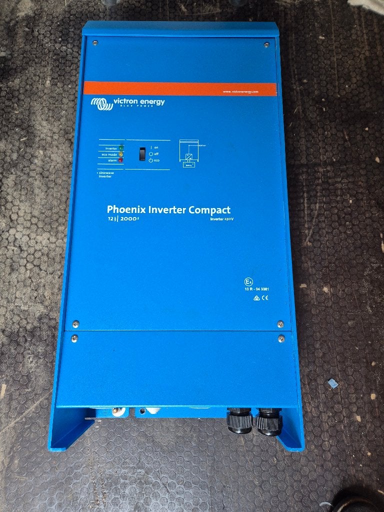 Victron 12/2000 omvormer., Ophalen, Zo goed als nieuw