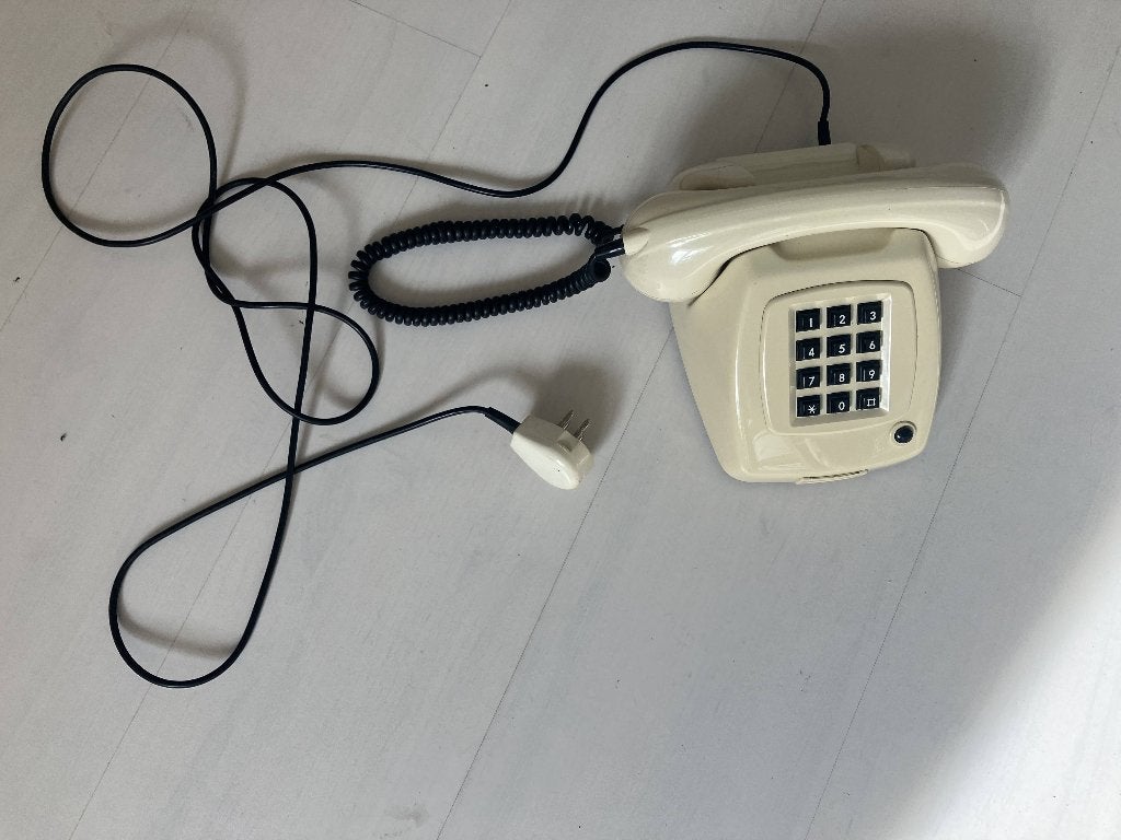 PTT T65-TDK de luxe ivoor druktoetstelefoon , Ophalen of Verzenden, Gebruikt, Bakeliet