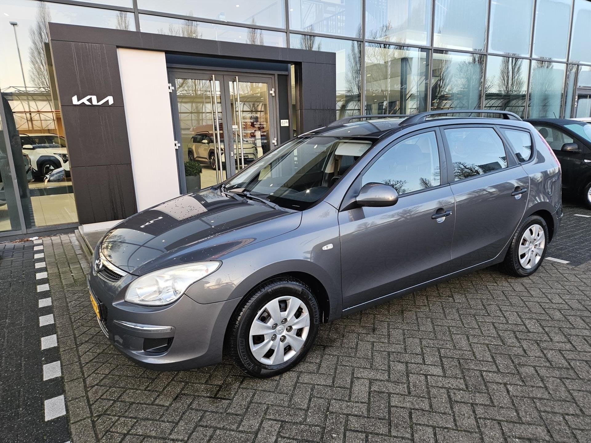 HYUNDAI I 30 1.6 I CVVT CROSSWAGON Active Cool (Handel/ Expo, Auto's, Voorwielaandrijving, Dealer onderhouden, Stof, Gebruikt