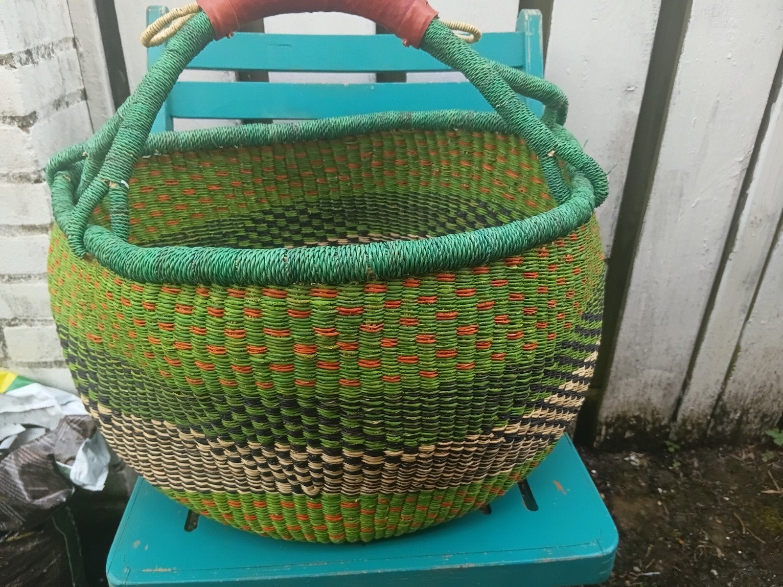 Bolgatanga mand uit Ghana Bolgatanga handgeweven uniek, Ophalen of Verzenden, Nieuw, Rond, Overige materialen