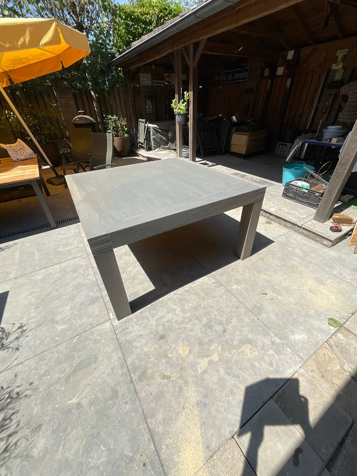 Robuuste vierkante tuintafel 150x150x80 cm, Ophalen, Gebruikt, Vierkant, Hout