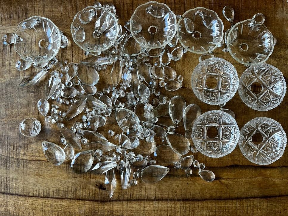Grote partij vintage glazen kroonluchter onderdelen, Antiek en Kunst, Ophalen of Verzenden