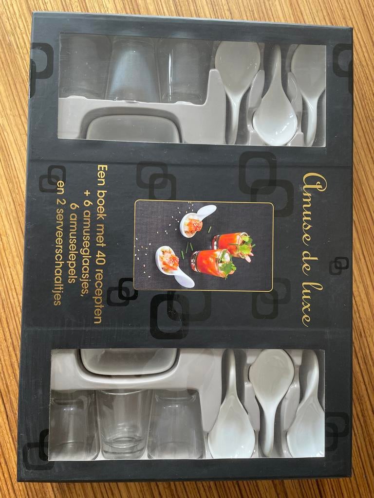 Amuse de luxe set met lepels, glaasjes, schaaltjes, Overige typen, Ophalen of Verzenden, Effen, Glas